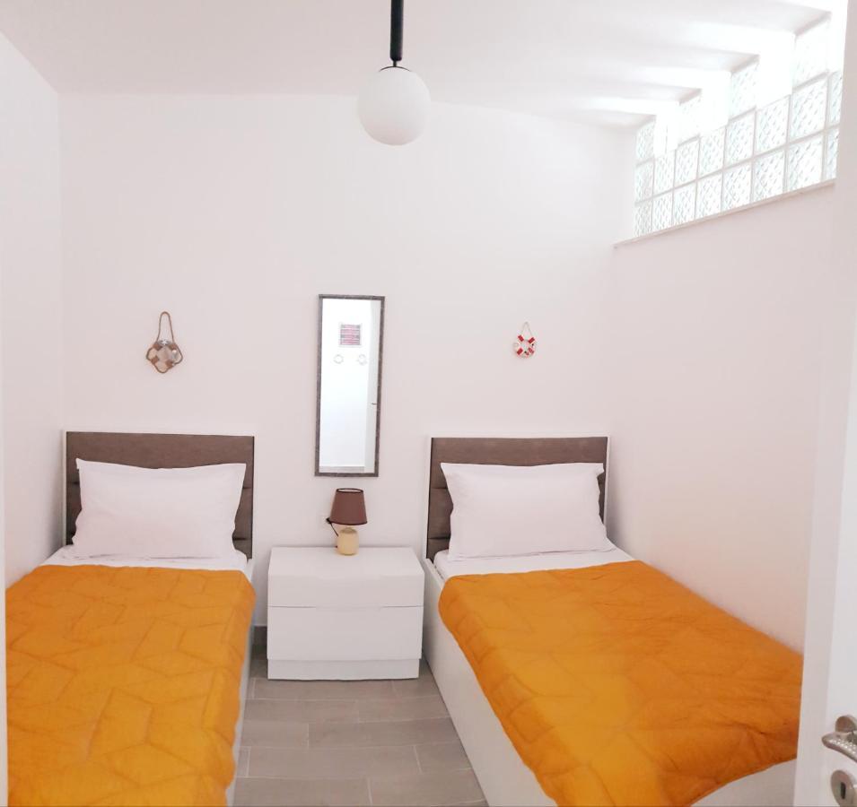 Bindi Apartment Химар Екстериор снимка